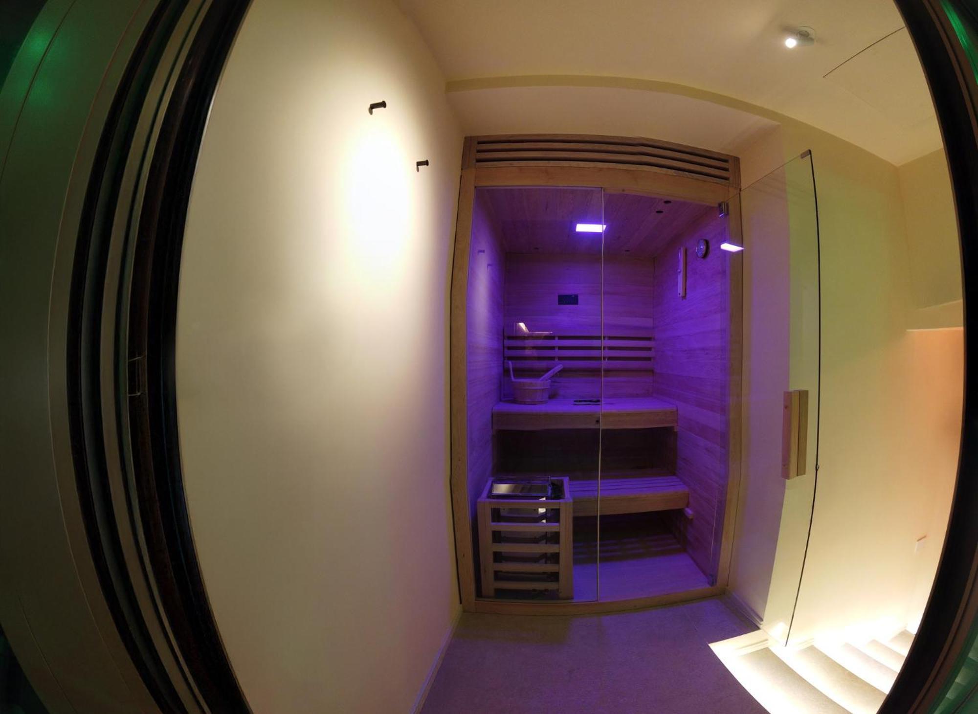 โปรฟูโม แมซอง โดต Hotel โรม ภายนอก รูปภาพ